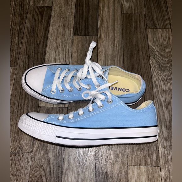 Converse Shoes - Unisex Low Top Converse Chuck Taylor’s